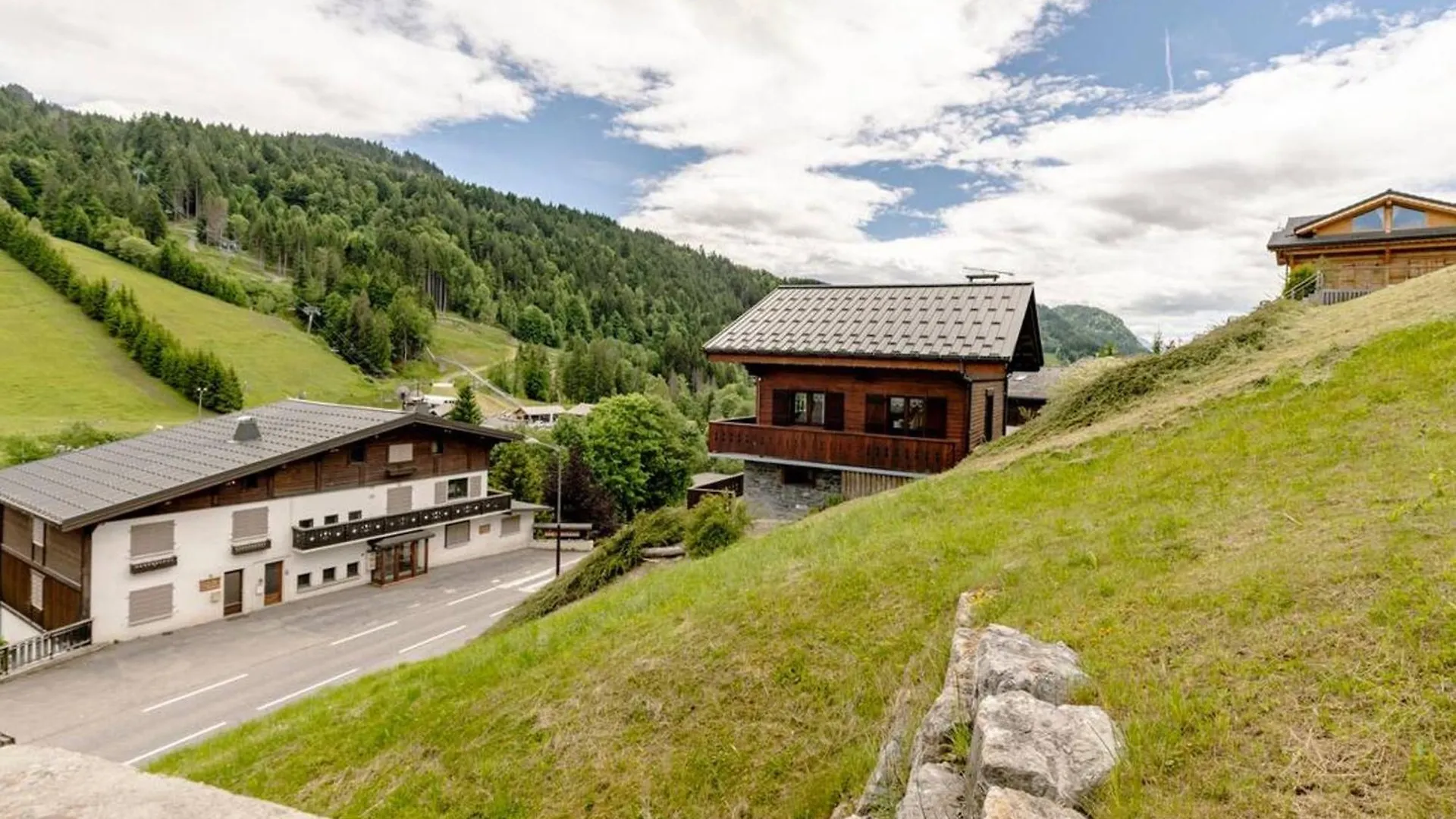 公寓 Spacieux Appartement Avec Wi-Fi Et Garage - Fr-1-671-241 莱热